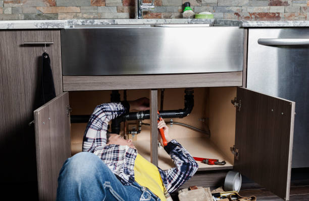 Best Commercial Plumbing Services  in Newberg, OR